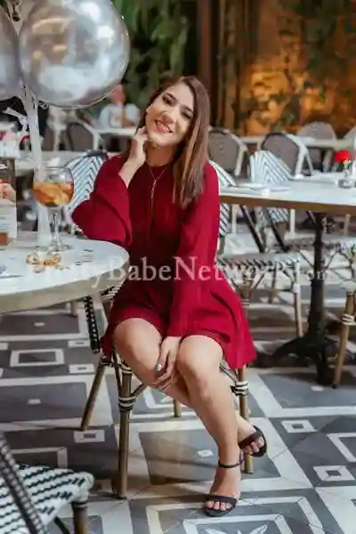 Elegant Nidhi – 27-Year-Old High-Profile Escort in Gomti Nagar, Lucknow